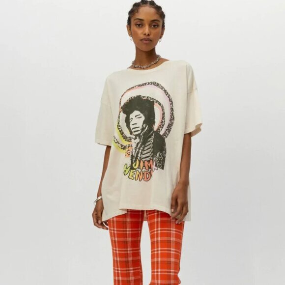 Daydreamer Tops - The Jimi Hendrix Spiral Tee by Daydreamer
